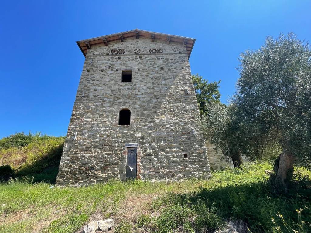 Rustico / casale a Gubbio in Località Colpalombo - Foto 3