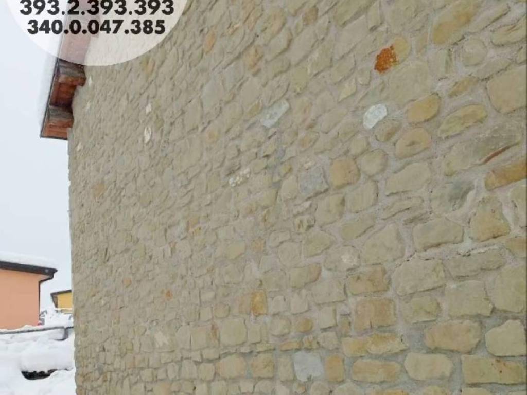 Casa indipendente a Campotosto in Via Castello - Foto 3