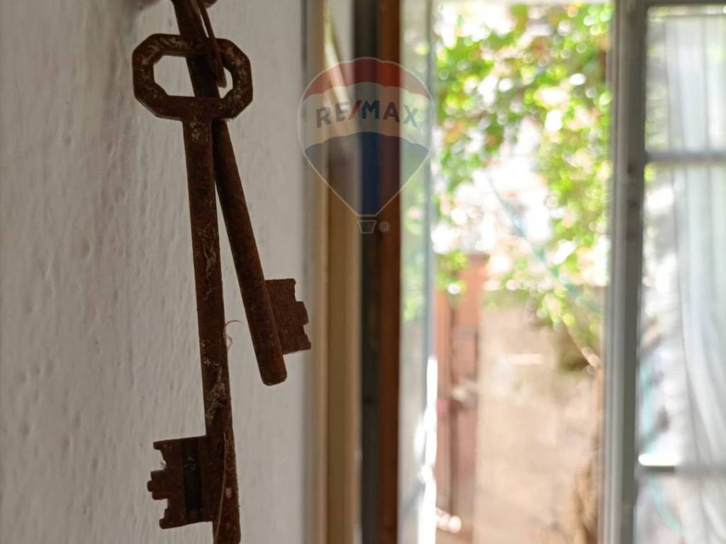 Casa indipendente a Gonnosfanadiga in Via Sant'Elia - Foto 2