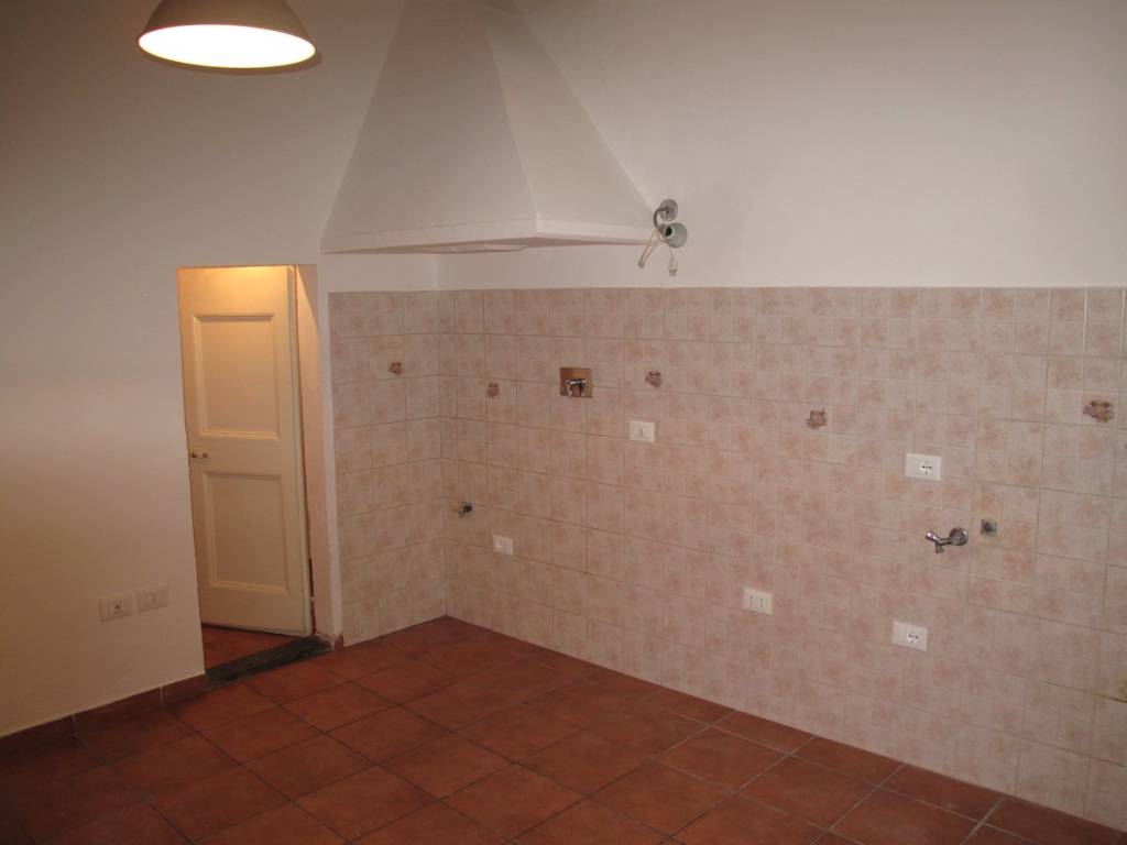 Casa indipendente a Poggio a caiano in Via Cancellieri, 2 - Foto 2