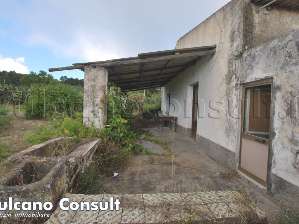 Appartamento a Lipari in Strada Comunale Saraceno Piano dell'Arpa - Foto 4