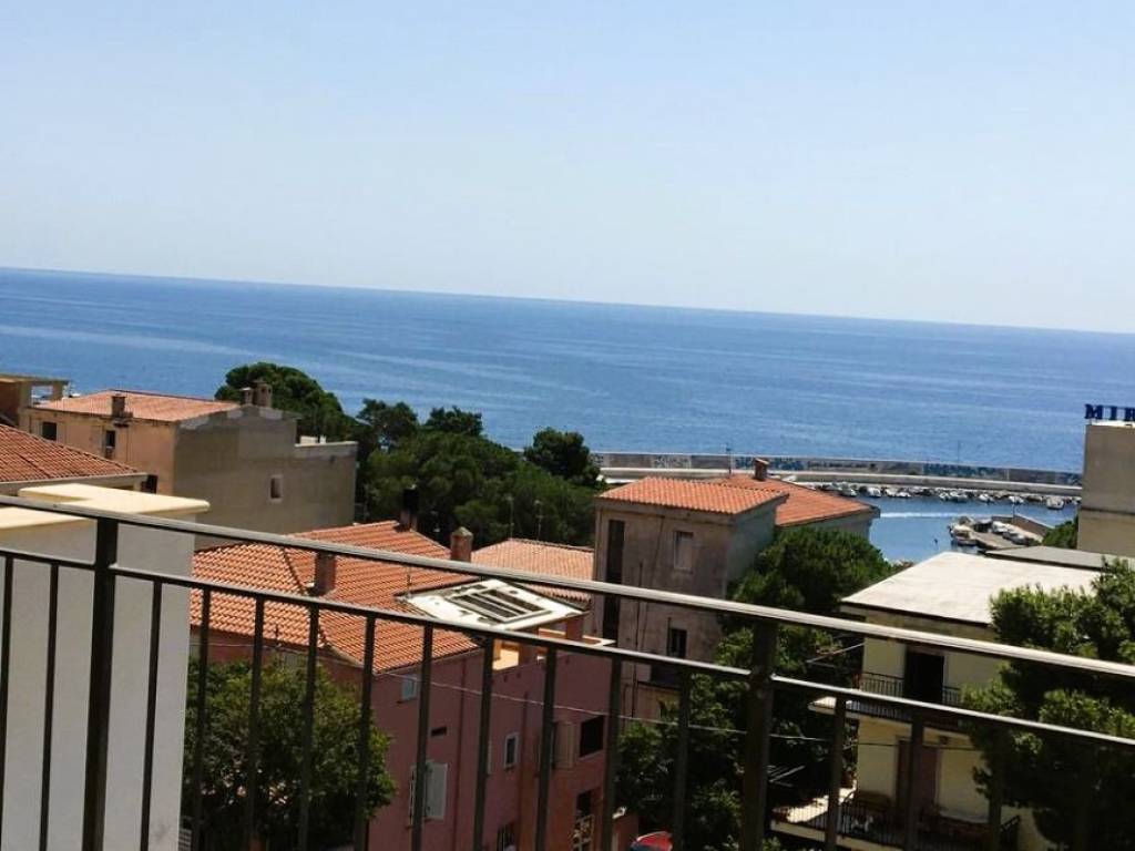 Attico / mansarda a Dorgali in Piazza Nettuno - Foto 3
