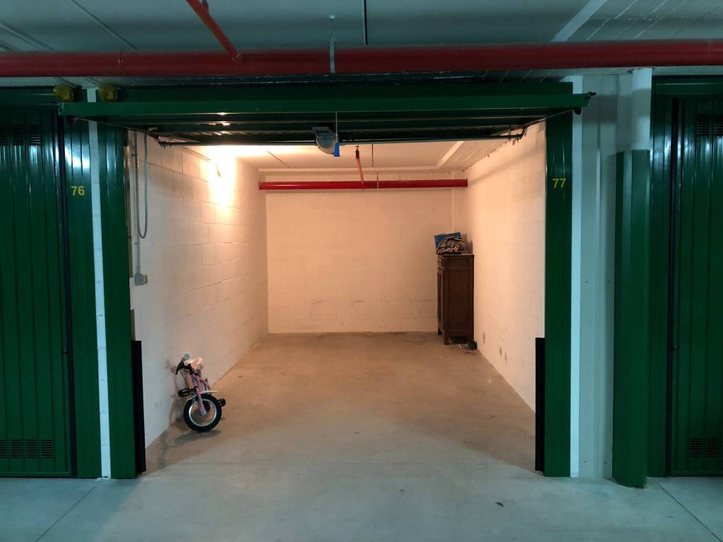 Box / garage a Cuneo in Via Massimo D'Azeglio, 13 - Foto 3