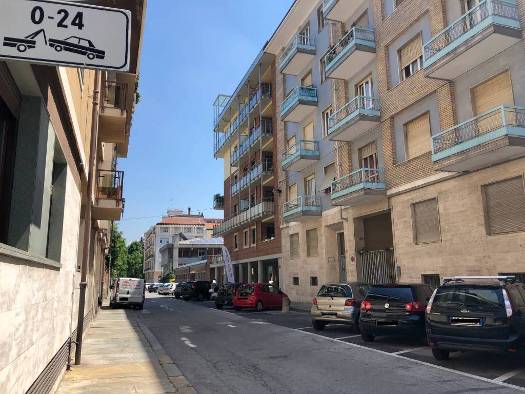 Box / garage a Cuneo in Via Massimo D'Azeglio, 13 - Foto 4