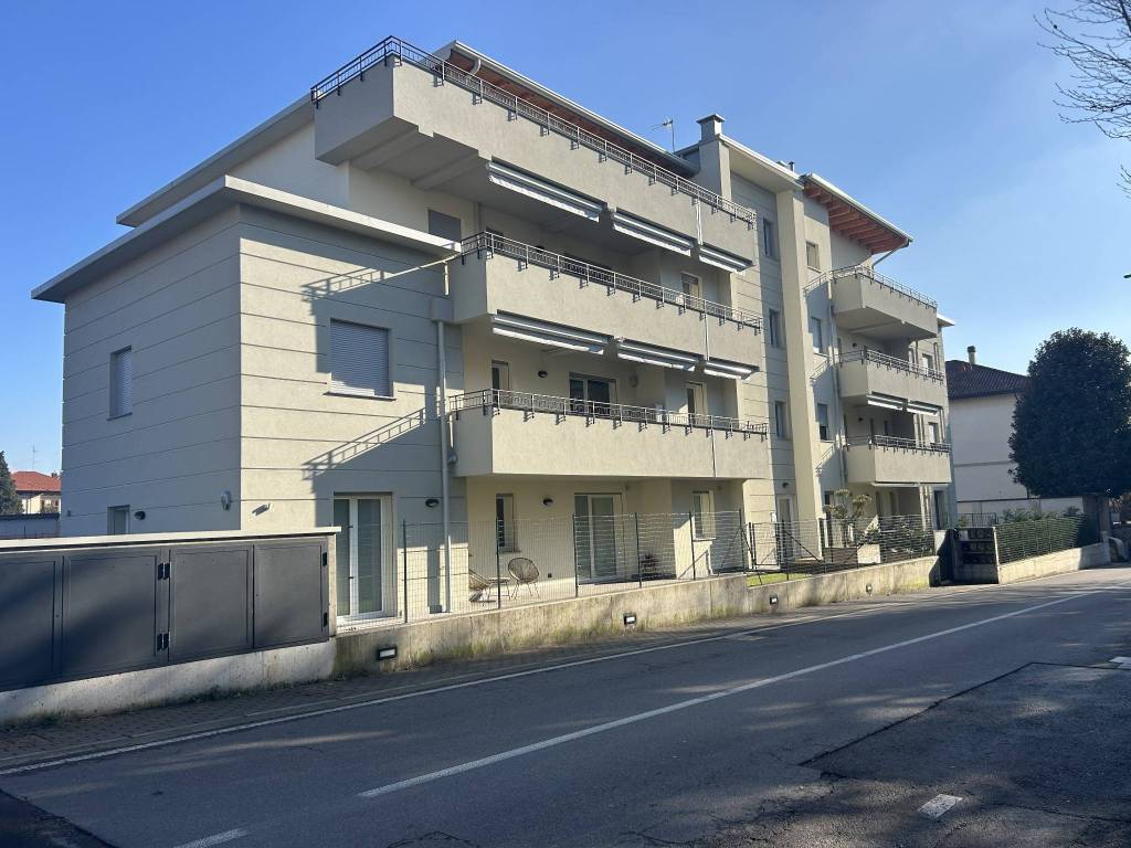 Appartamento a Lazzate - Foto 2