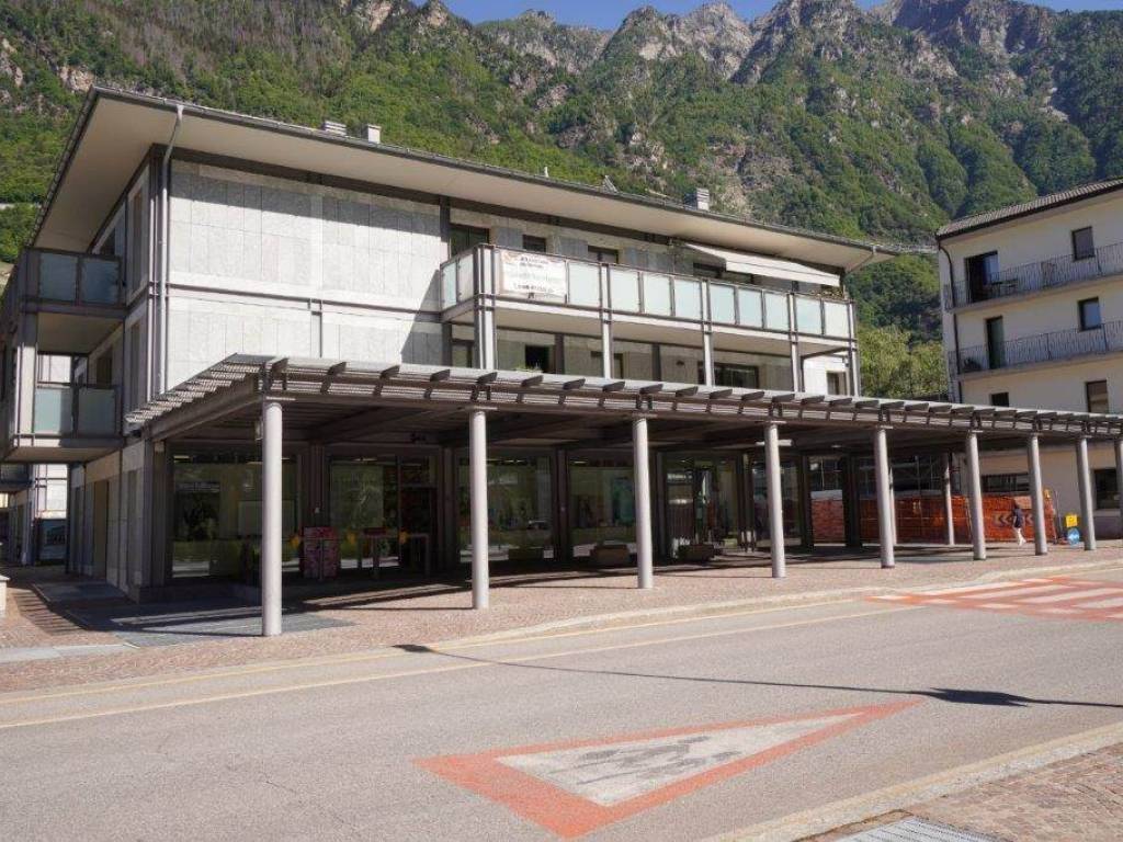 Appartamento a Chiavenna in Corso Vittorio Emanuele II - Foto 2