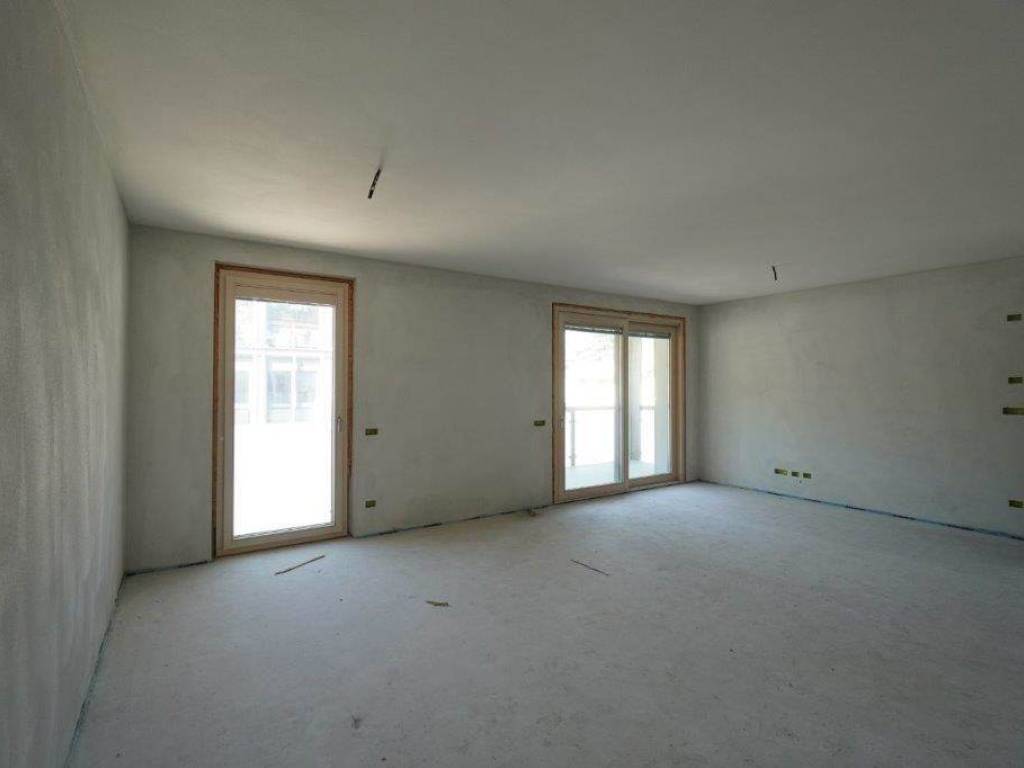 Appartamento a Chiavenna in Corso Vittorio Emanuele II - Foto 5