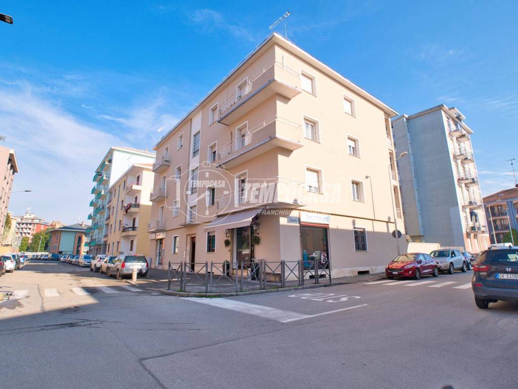 Appartamento a Novara in Via Agogna - Foto 5