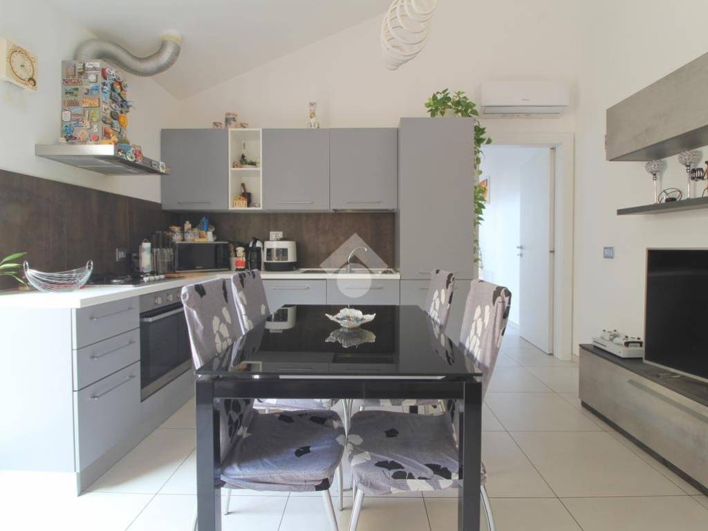 Appartamento a Giulianova in Via XXIV Maggio, 23 - Foto 3