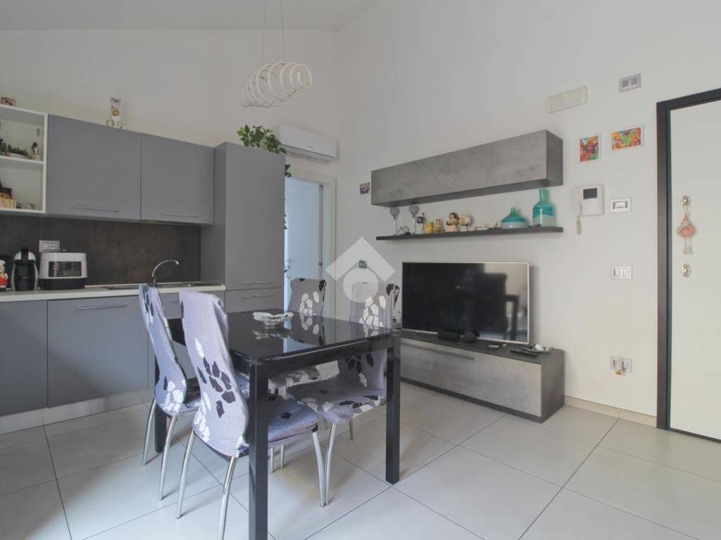 Appartamento a Giulianova in Via XXIV Maggio, 23 - Foto 4