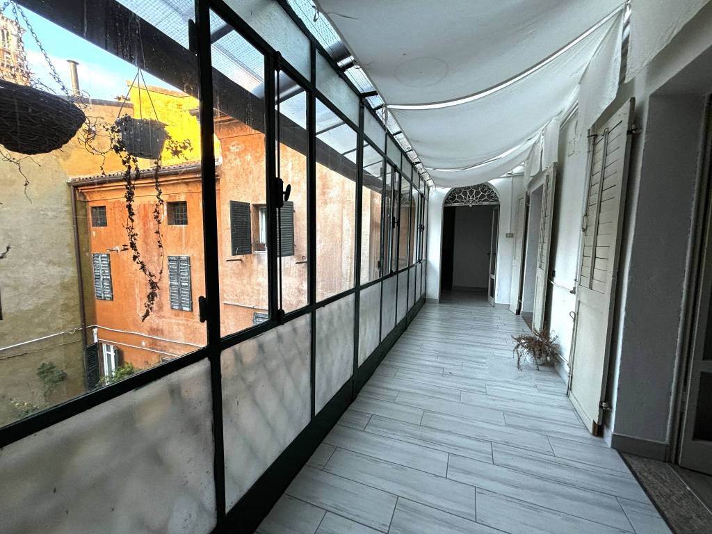 Appartamento a Verona in Via Cappello - Foto 2