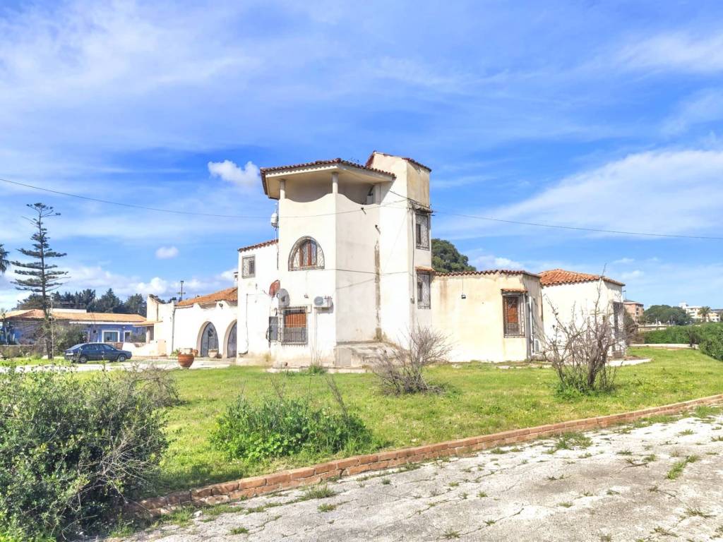 Villa a Siracusa in Viale Epipoli - Foto 2