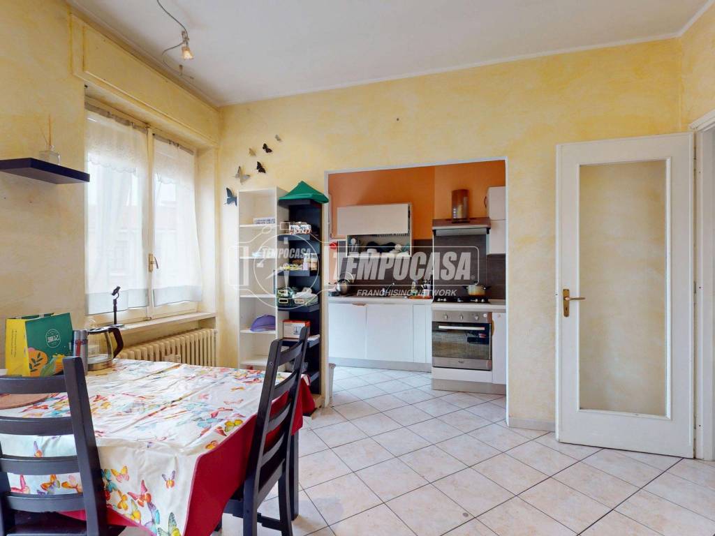 Appartamento a Bra in Via L. Mercantini 22 - Foto 3