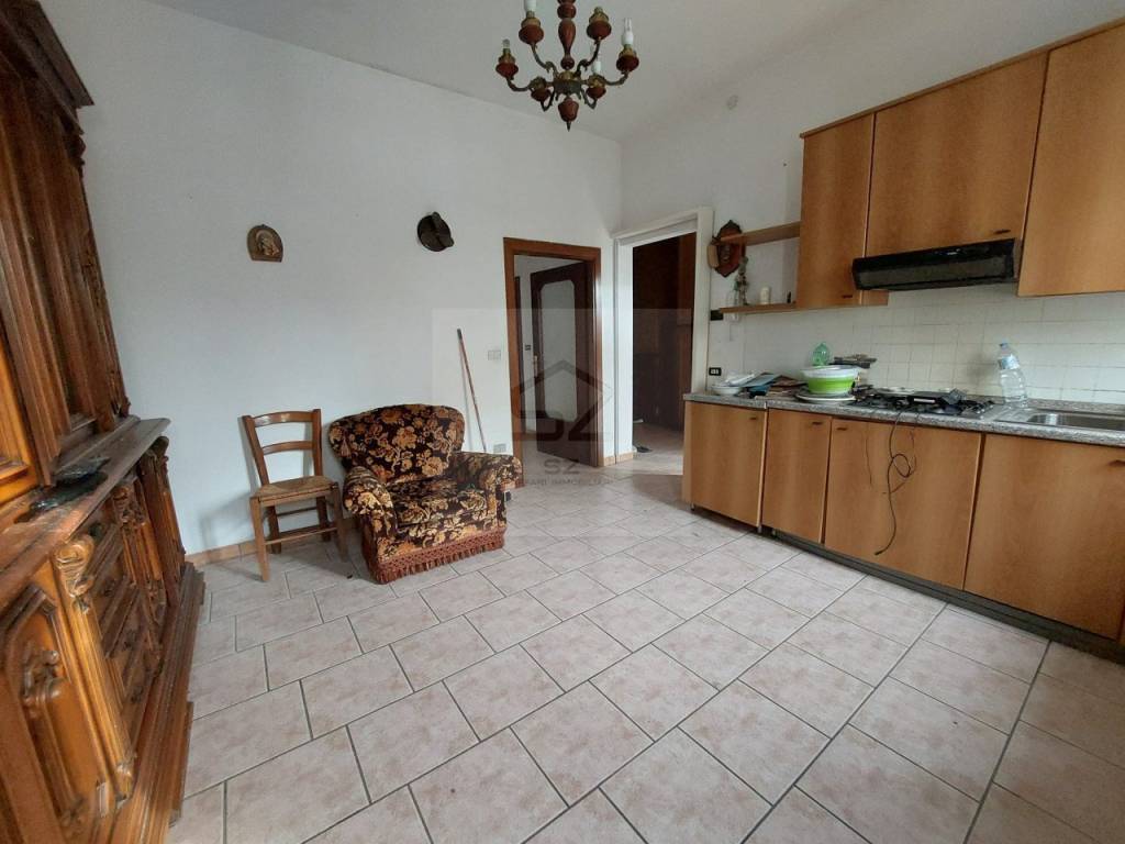 Appartamento a Abano terme in Via Calle Pace - Foto 3