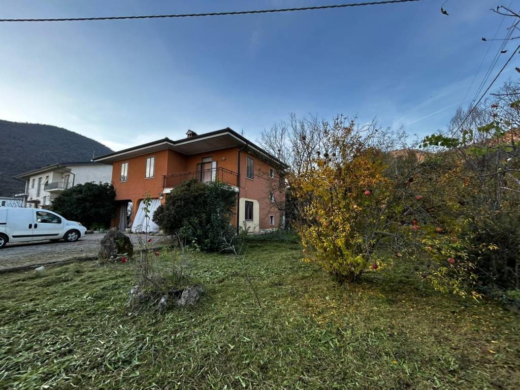 Villa a Nuvolera in via giava, 4 - Foto 2