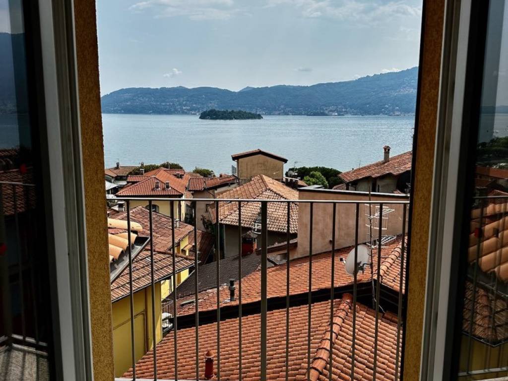 Attico / mansarda a Verbania in Via Mario Bobbio, 14 - Foto 2