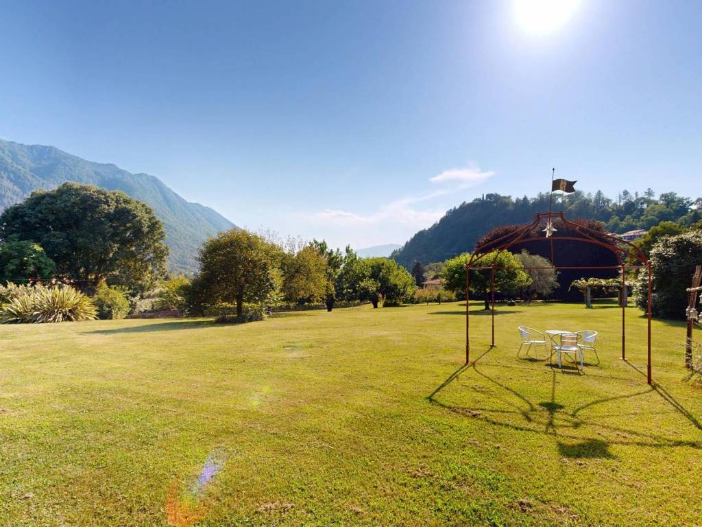 Villa a Castelveccana - Foto 3