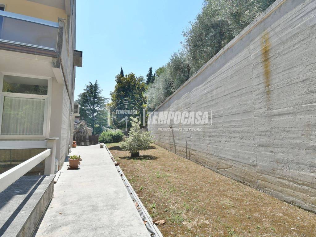 Villetta a schiera a Ascoli piceno in Via Messina 8 - Foto 5