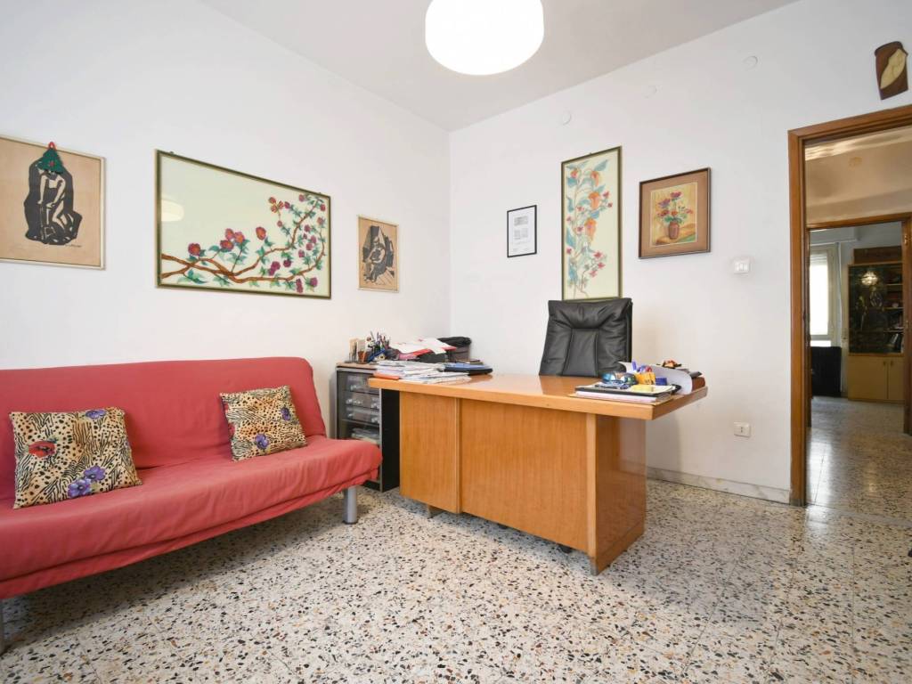 Appartamento a Cagliari in Via Francesco Salaris, 11 - Foto 2