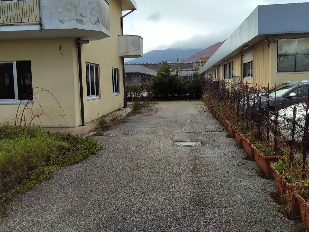 Palazzo / stabile a Rieti in Via della Meccanica, 10 - Foto 4