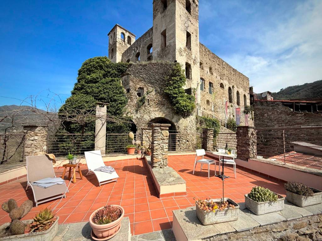Casa indipendente a Dolceacqua in Via Cima, 16 - Foto 2