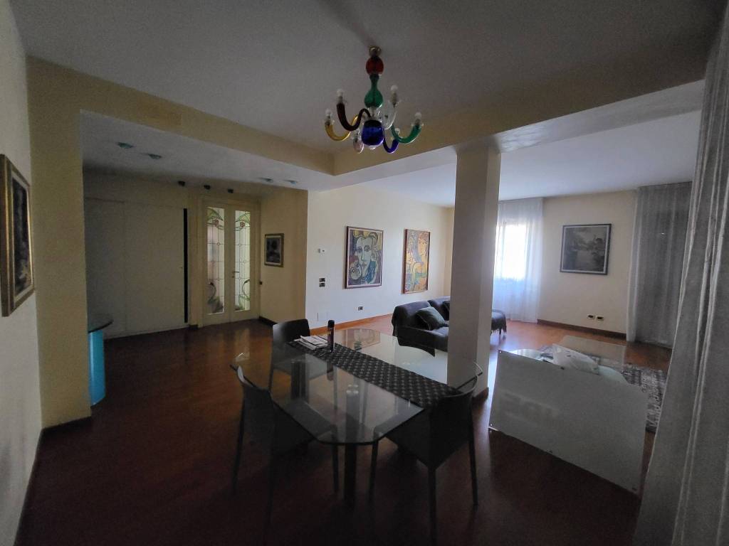 Appartamento a Rovigo in Via Rodolfo Gattinara - Foto 3