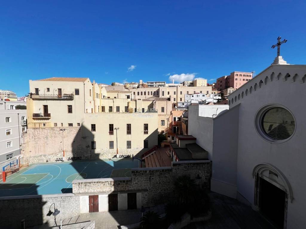 Appartamento a Cagliari in Piazza Sant'Eulalia - Foto 2