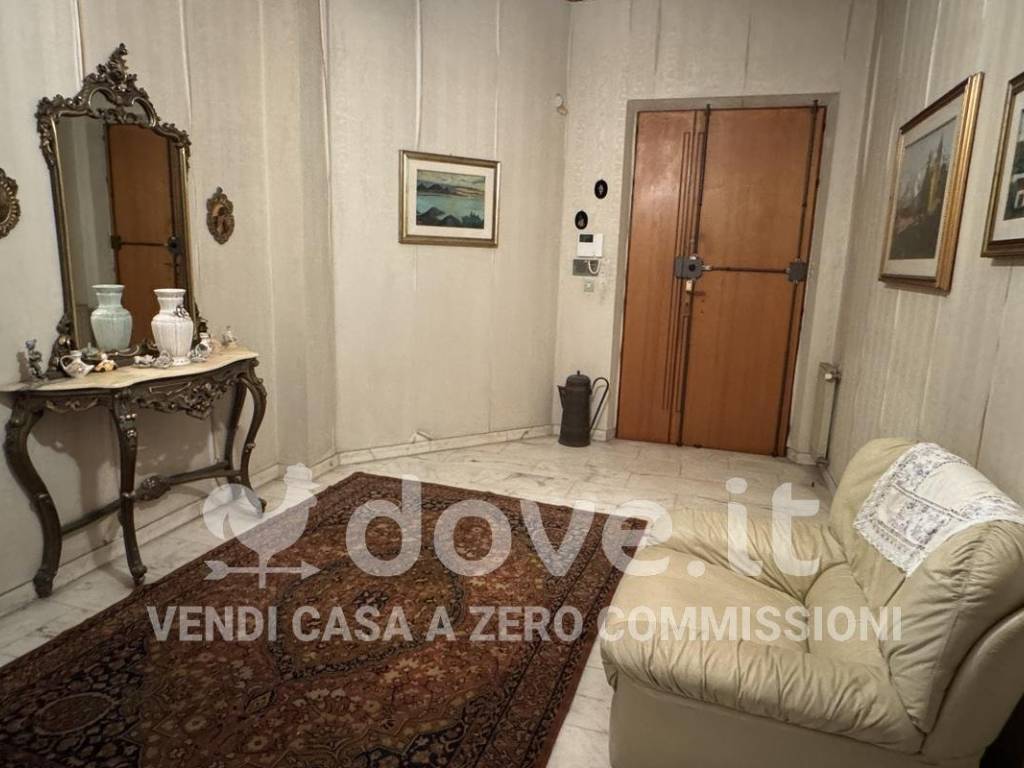 Appartamento a Reggio calabria in Corso Giuseppe Garibaldi, 466 - Foto 4
