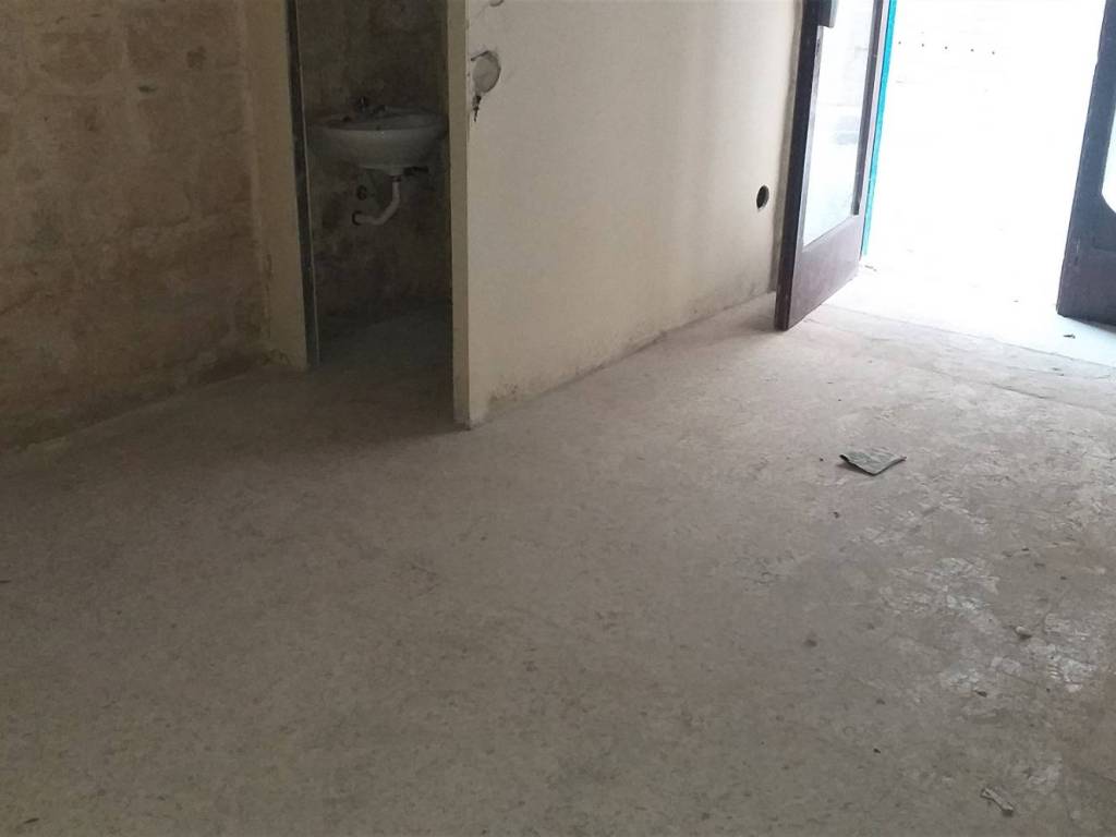 Immobile a Trani in Via Lorenzo Festa Campanile - Foto 3