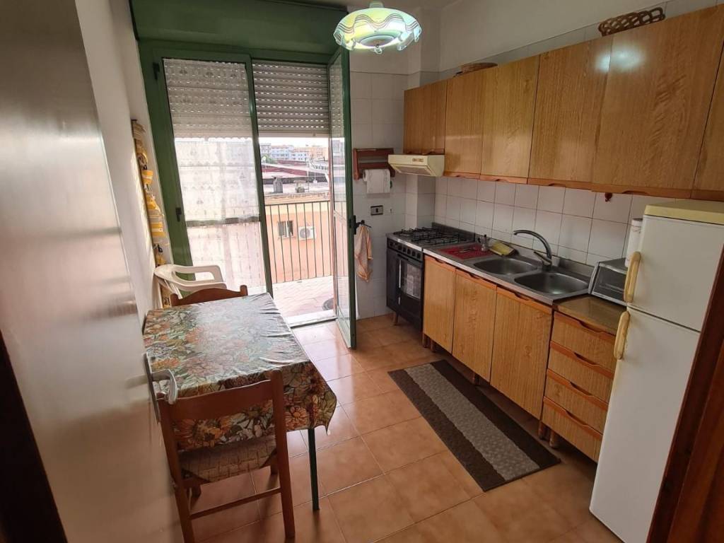 Appartamento a Salerno in Viale Ciro Menotti, 16 - Foto 4