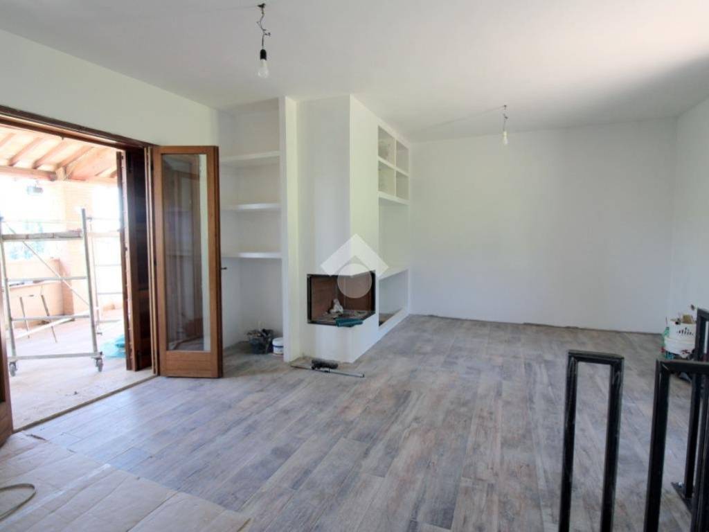 Villa a Montopoli di sabina in VIA CAMPORE, 41 - Foto 5