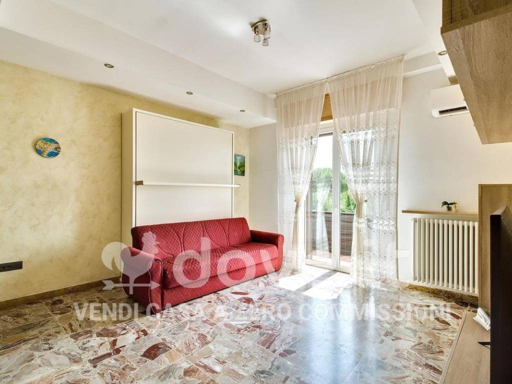 Appartamento a Verona in Via Giovanni Fattori, 12 - Foto 2