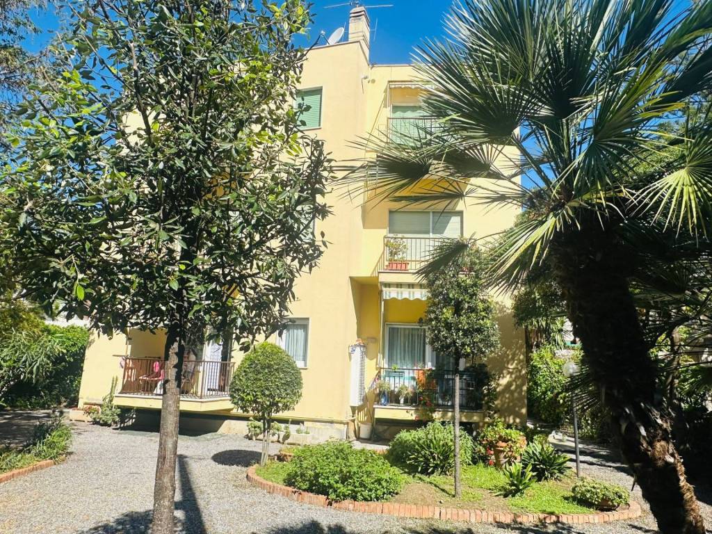 Appartamento a Diano marina in Via Degli Indiani - Foto 2