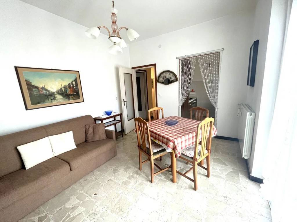 Appartamento a Borghetto santo spirito in Piazza Gramsci, 2 - Foto 2