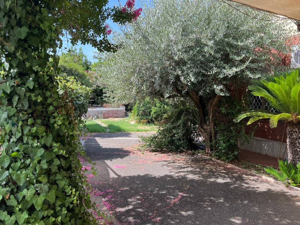 Villa a Monte compatri in Via Frascati Colonna - Foto 2