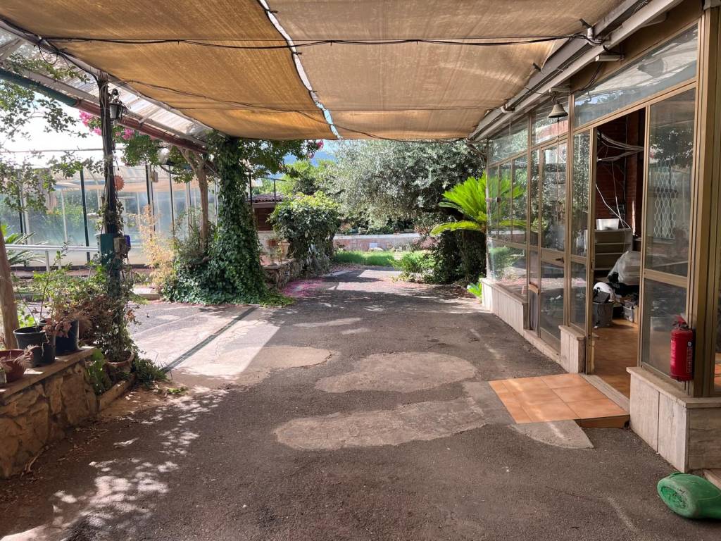 Villa a Monte compatri in Via Frascati Colonna - Foto 4