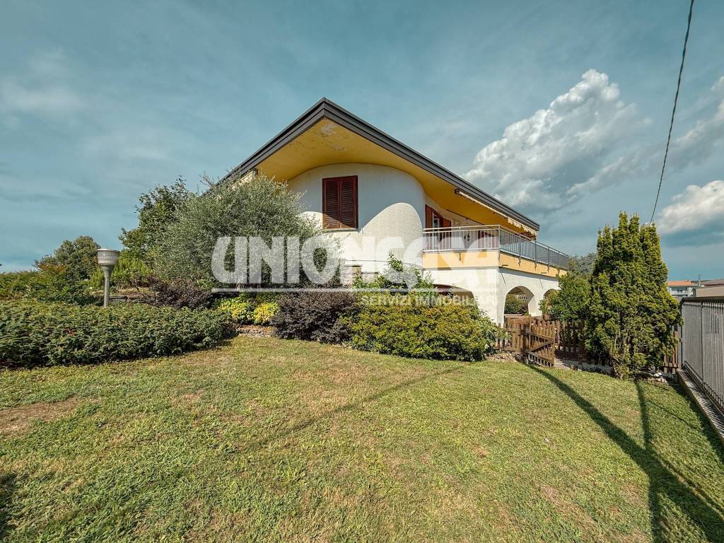 Villa a Rovello porro in Via Como - Foto 3