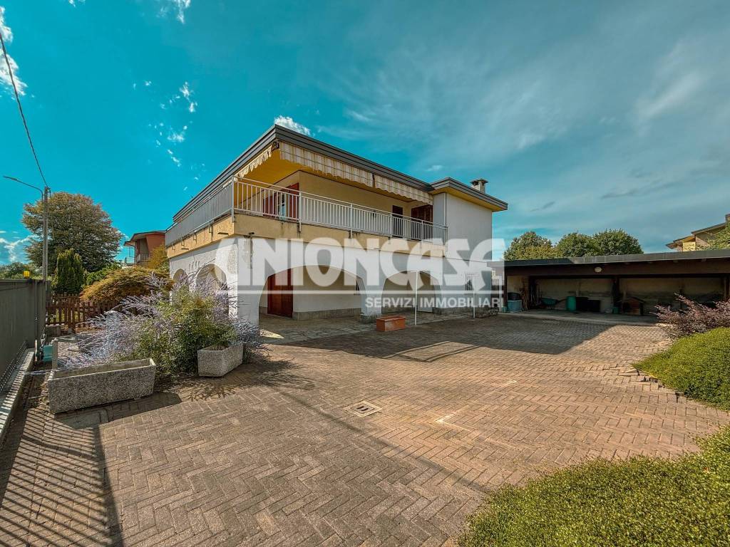 Villa a Rovello porro in Via Como - Foto 5