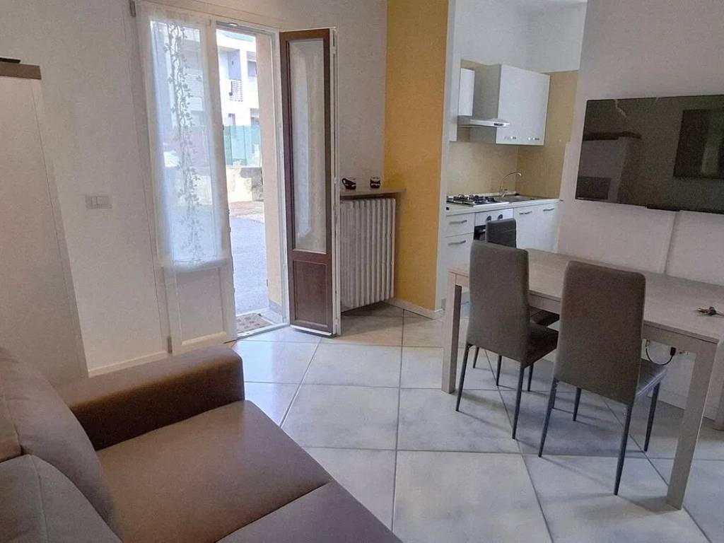 Appartamento a Como in Via Canturina, 138 - Foto 2