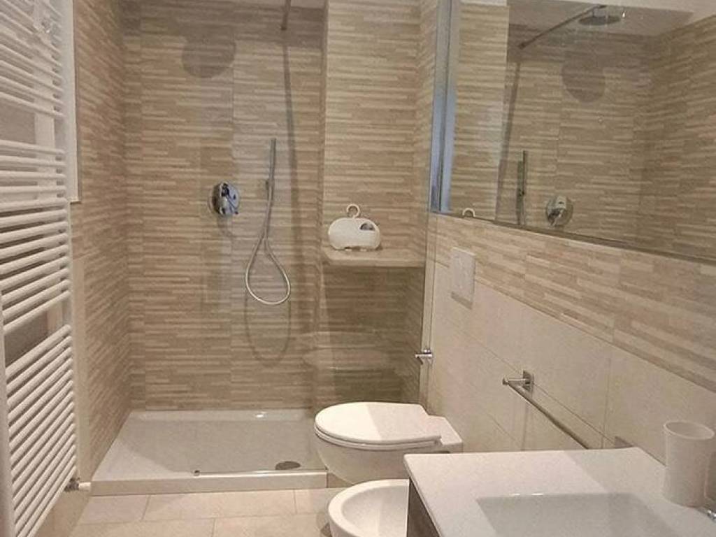 Appartamento a Como in Via Canturina, 138 - Foto 4