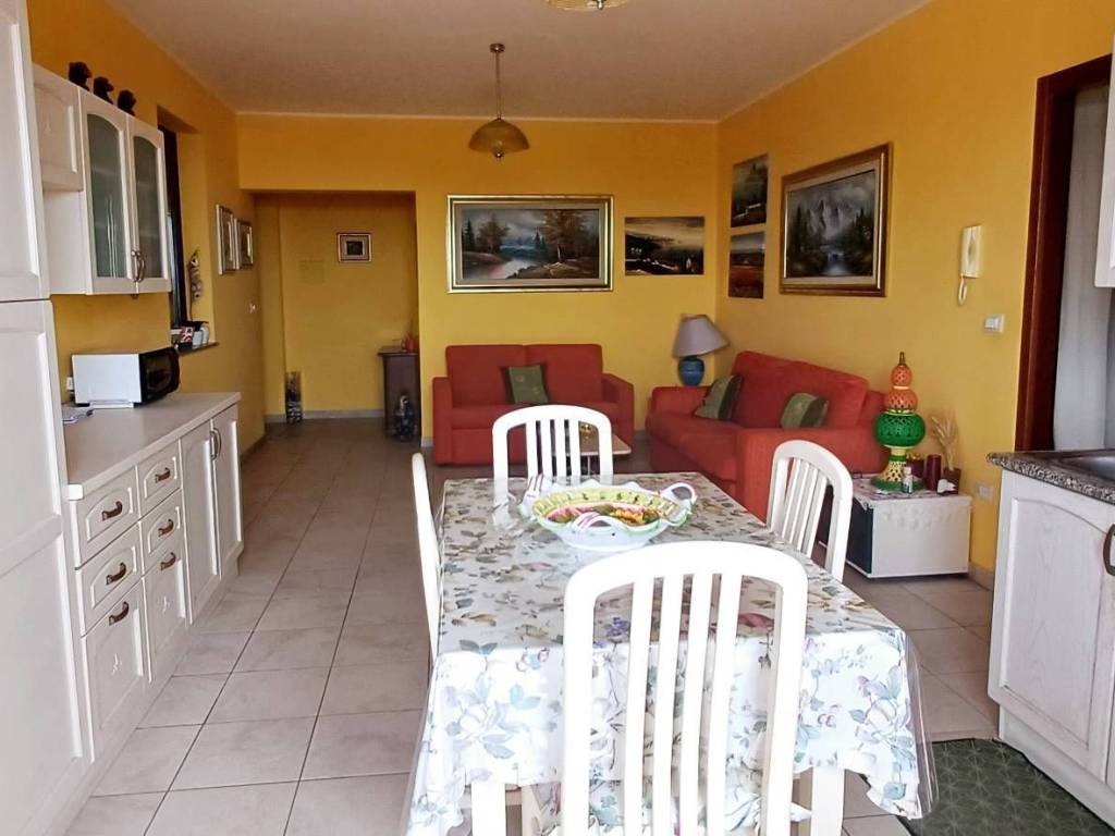 Appartamento a Fiumefreddo di sicilia in Papa Giovanni Paolo II, 13 - Foto 5