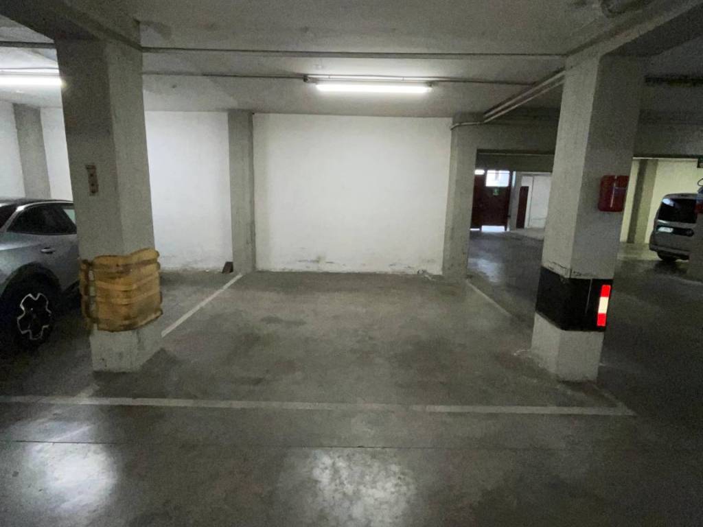 Box / garage a Prato in Via Piero della Francesca - Foto 2
