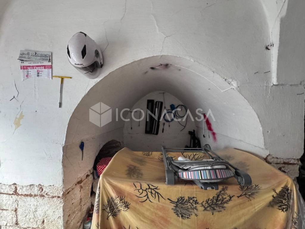 Casa indipendente a Ceglie messapica in Via Maggiore Pietro Toselli - Foto 5