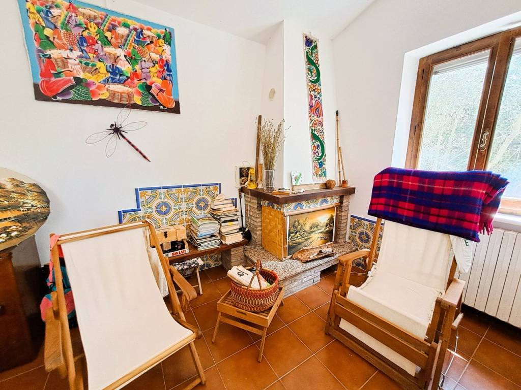 Casa indipendente a Passignano sul trasimeno in loc. Toppello - Foto 4