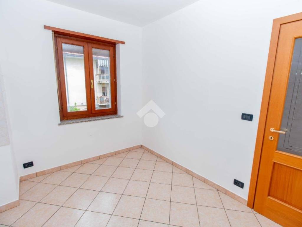 Appartamento a Leinì in Via Caselle Vecchia, 11 - Foto 3