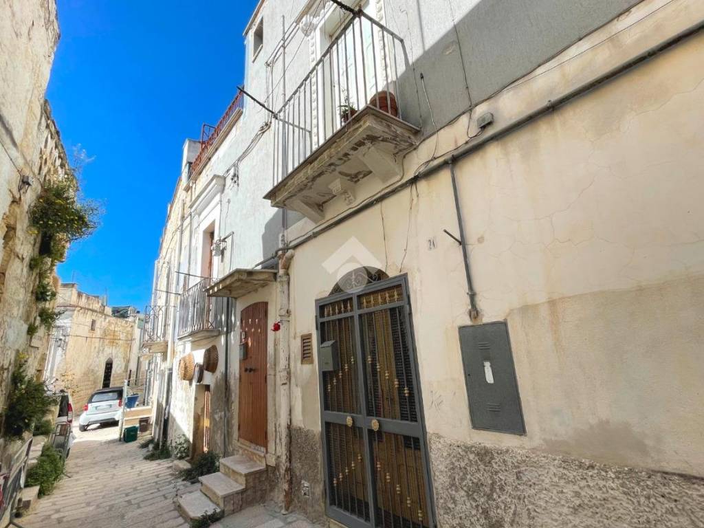 Casa indipendente a Canosa di puglia in Via S. Caterina, 26 - Foto 2