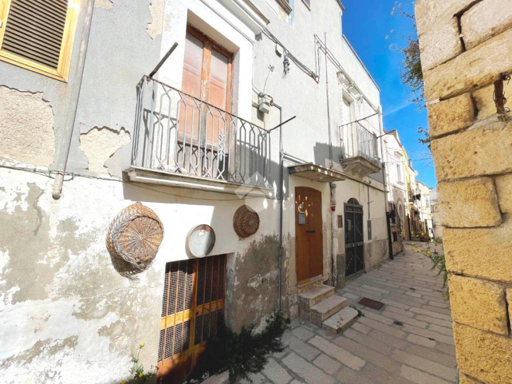 Casa indipendente a Canosa di puglia in Via S. Caterina, 26 - Foto 3