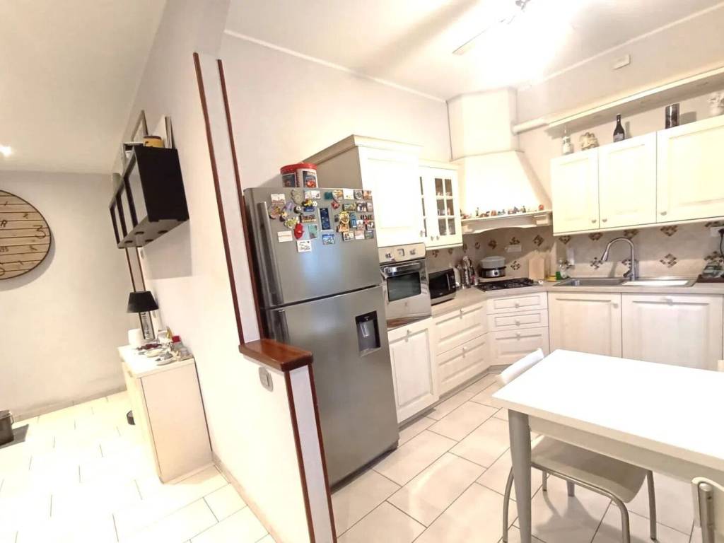 Appartamento a Vado ligure - Foto 5