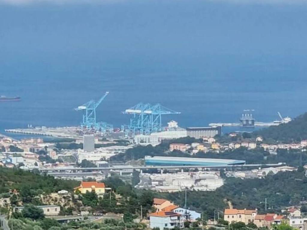 Rustico / casale a Vado ligure - Foto 2