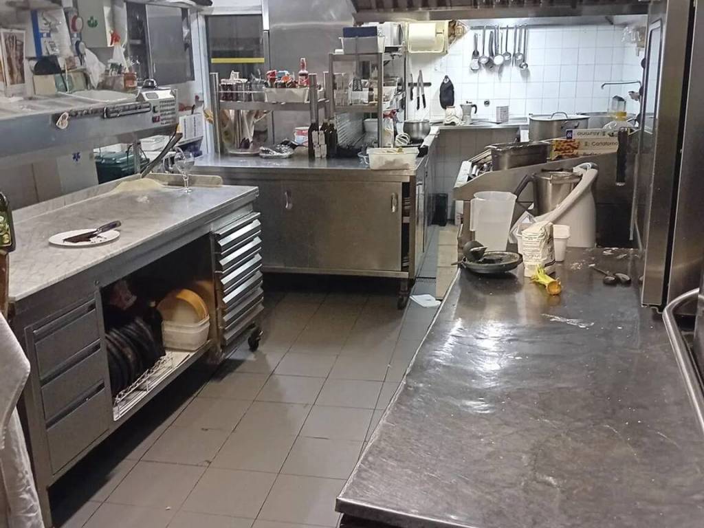 Immobile a Vado ligure in Via Lazio S.N.C. - Foto 4